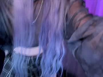 webcam girl lily_weep live cam image #1400711