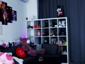 webcam girl madnessalise live cam image #1735355