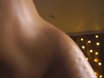 webcam girl helenmoors live cam image #5989611