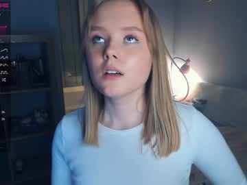 webcam girl sun_shiiine live cam image #5626325
