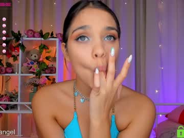 webcam girl annbarby live cam image #20975