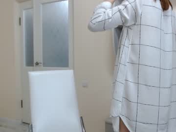 webcam girl ari_willow live cam image #2165930