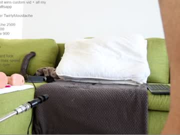 webcam man myke_anne live cam image #189616