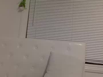 webcam girl brownmeow live cam image #4285373