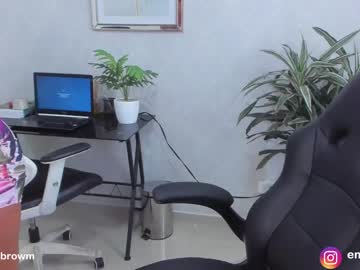webcam couple emillybrowm live cam image #5376849