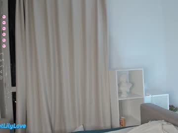 webcam girl olsenspring live cam image #11514576