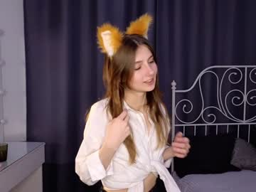 webcam girl cute_fox_girl live cam image #8433047