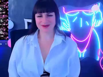 webcam girl karolina_mia live cam image #12147529