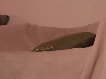 webcam girl sasha_ursx live cam image #447296