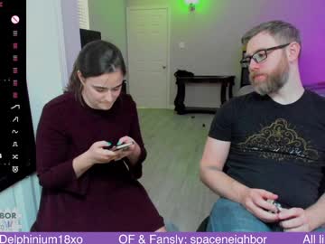 webcam couple spaceneighbor live cam image #11204646