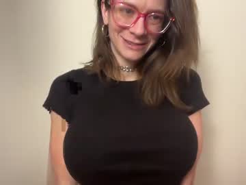 webcam girl naomi_reah live cam image #8378152