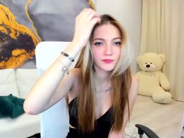 webcam girl your_viki_ live cam image #1454323