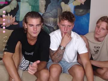 webcam man crystal_of_emily live cam image #4299271