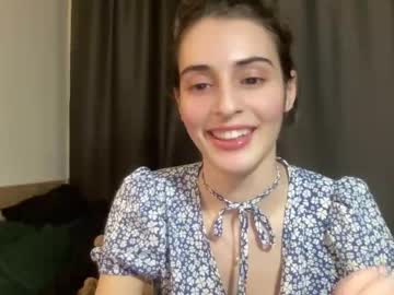 webcam girl wonderland_stia live cam image #8207331