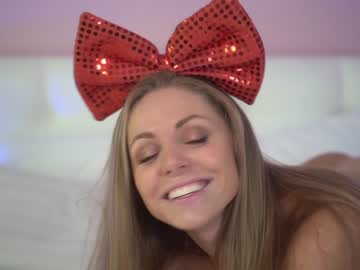 webcam girl eva_fashionista live cam image #3940132