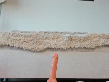 webcam girl angel_face_devil_mind live cam image #9922330