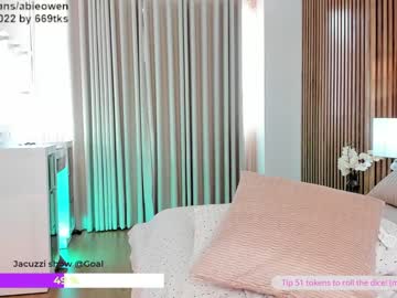 webcam girl abie_owen live cam image #1055420