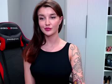 webcam girl marti_lovely live cam image #5446140