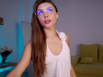 webcam girl girl_next_door19 live cam image #12368587