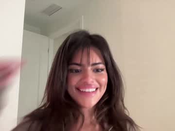 webcam girl poutyselena live cam image #11418819
