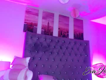 webcam girl evajonez live cam image #11612043