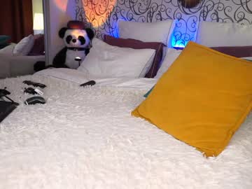 webcam tranny foxyirene live cam image #3724951