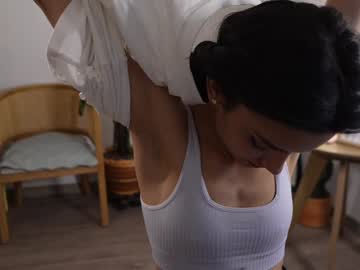 webcam girl urcutelinda live cam image #10234120