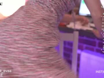 webcam girl lil_eva live cam image #2912029