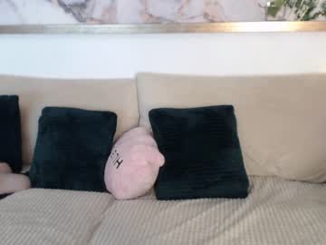webcam girl marrylouanne live cam image #2550404