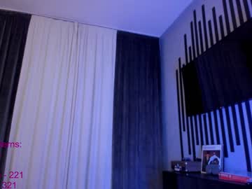webcam girl lindamei live cam image #10258500