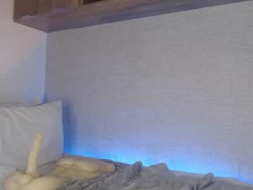 webcam girl jully_lov live cam image #1194411