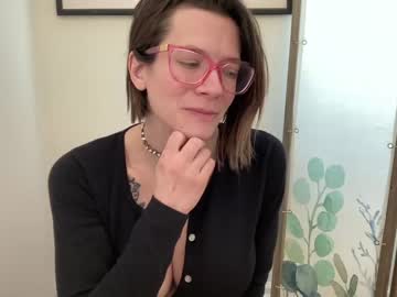 webcam girl naomi_reah live cam image #9037879