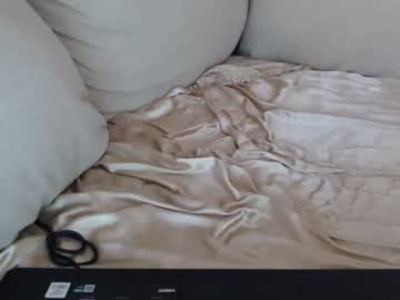 webcam girl _natycutei19 live cam image #4177082