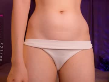 webcam girl amandamedrano live cam image #5426356