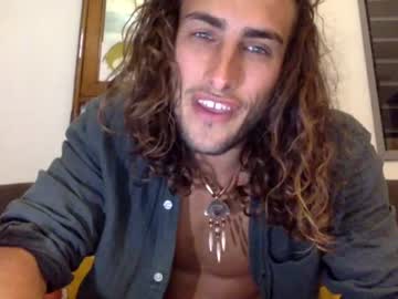 webcam man coconanacam live cam image #6614600