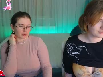 webcam girl emmika_ live cam image #12056742