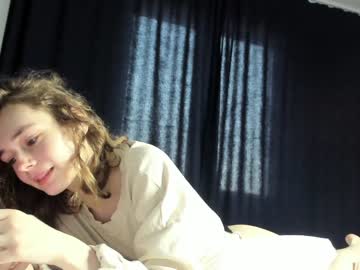 webcam girl mxxnsxsul live cam image #3217646
