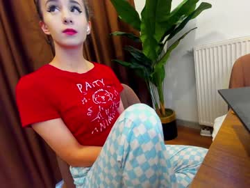 webcam girl ehotlovea live cam image #5850093