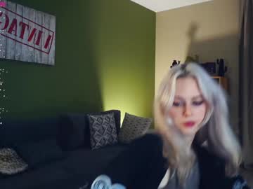 webcam girl audreycarvin live cam image #10290362