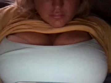 webcam girl hannahxolynnggg live cam image #681534