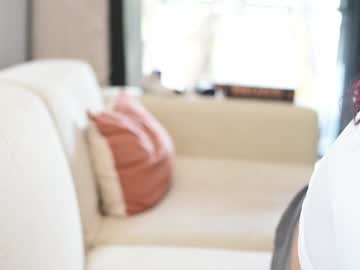 webcam girl lizmreow live cam image #12840185