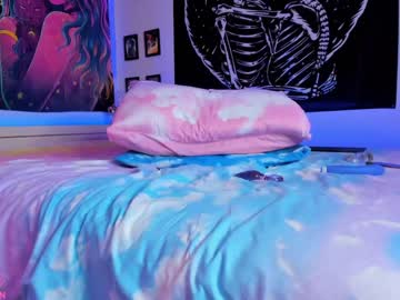 webcam girl daphnemadison live cam image #6687380