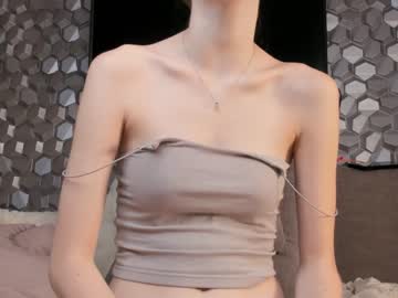 webcam girl darling_dreamer live cam image #7217061