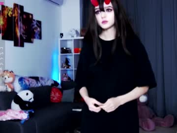 webcam girl madnessalise live cam image #4128240