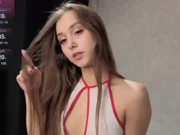 webcam girl unearthly_julia live cam image #12998408