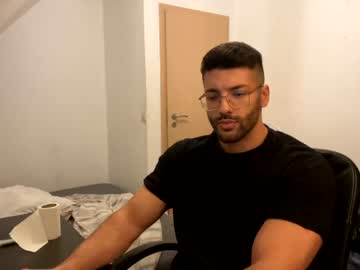 webcam man rogan1604 live cam image #1129537