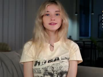 webcam girl taitehambelton live cam image #10594645