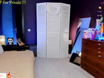 webcam girl blush_mikki live cam image #8812755