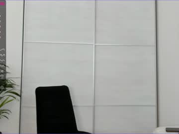 webcam girl elizabeth__gray live cam image #3895511