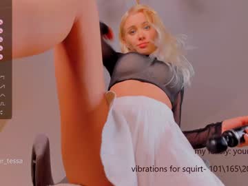 webcam girl _your_tessa live cam image #11747718